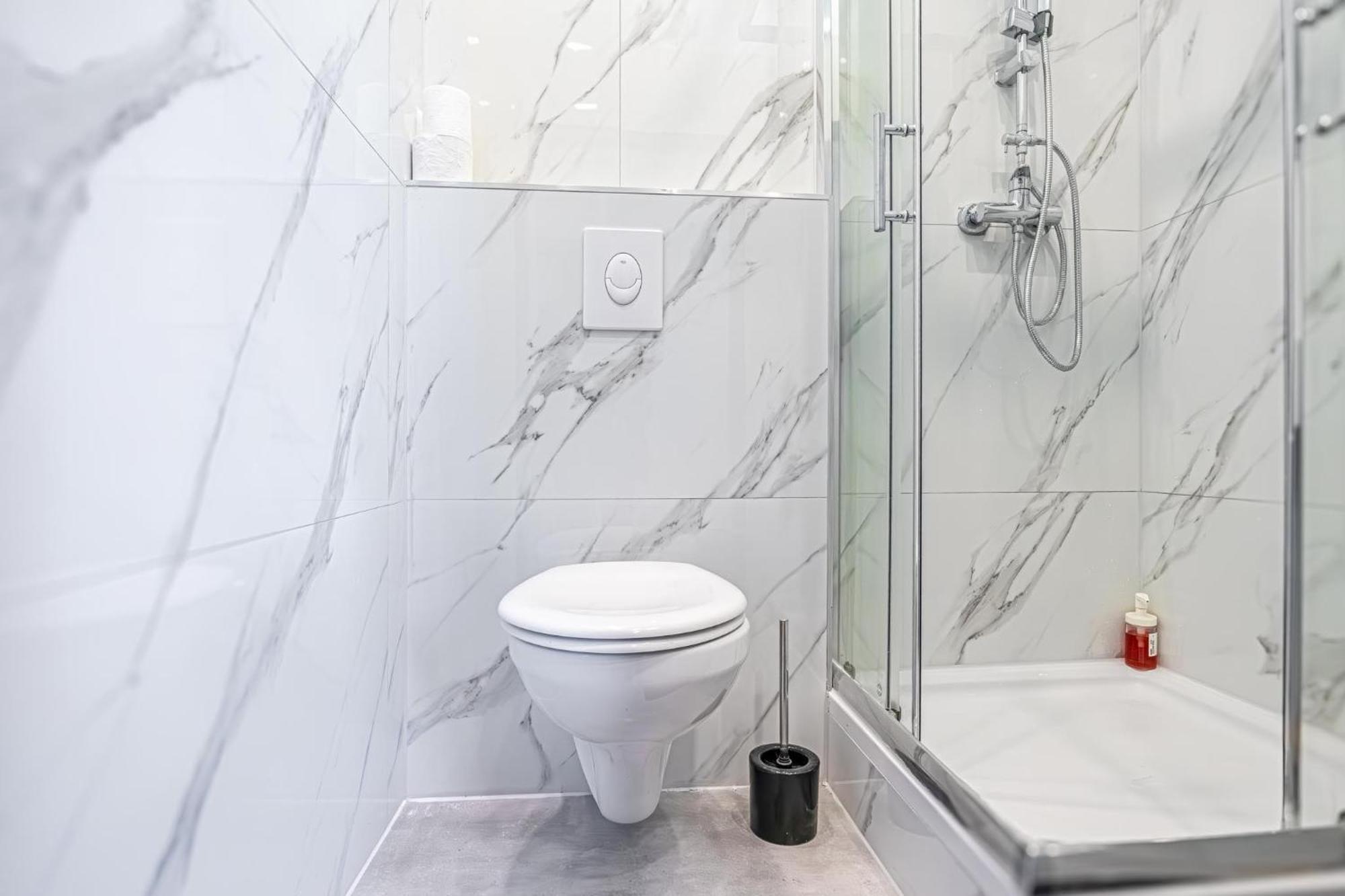 Spacious Shared Apartment Schoenbrunn Wenen Buitenkant foto