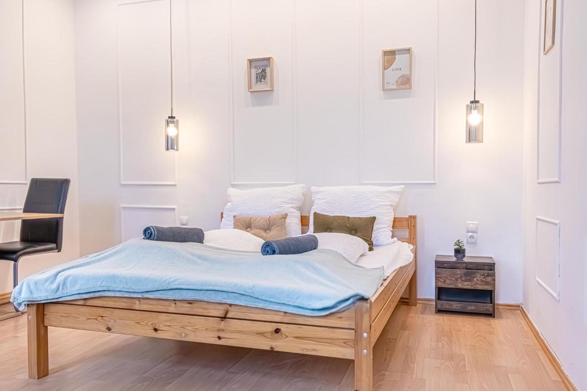 Spacious Shared Apartment Schoenbrunn Wenen Buitenkant foto