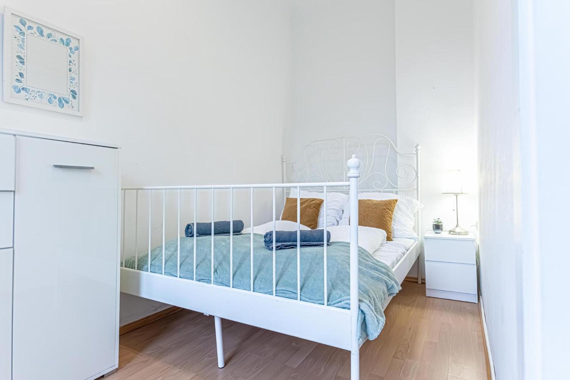 Spacious Shared Apartment Schoenbrunn Wenen Buitenkant foto
